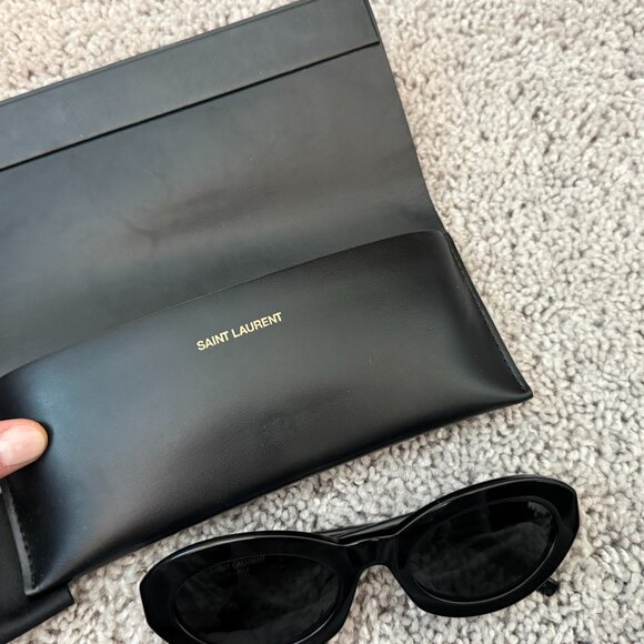 Saint Laurent SL M136 - Picture 7 of 9